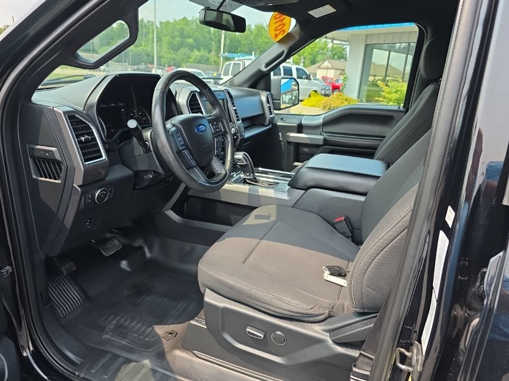 Used 2016 Ford F150 XLT w/ Equipment Group 301A Mid AWD/4WD image 22