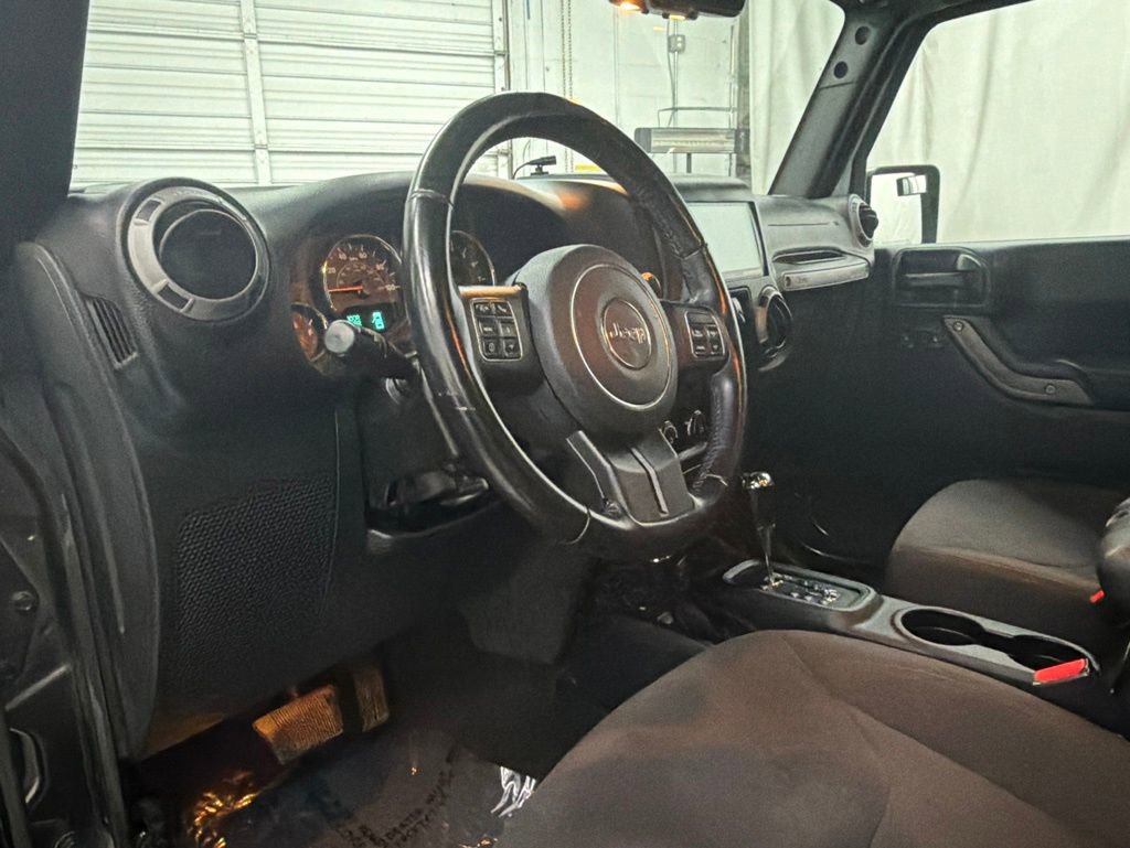 Used 2017 Jeep Wrangler Unlimited Sport w/ Quick Order Package 24S AWD/4WD image 13