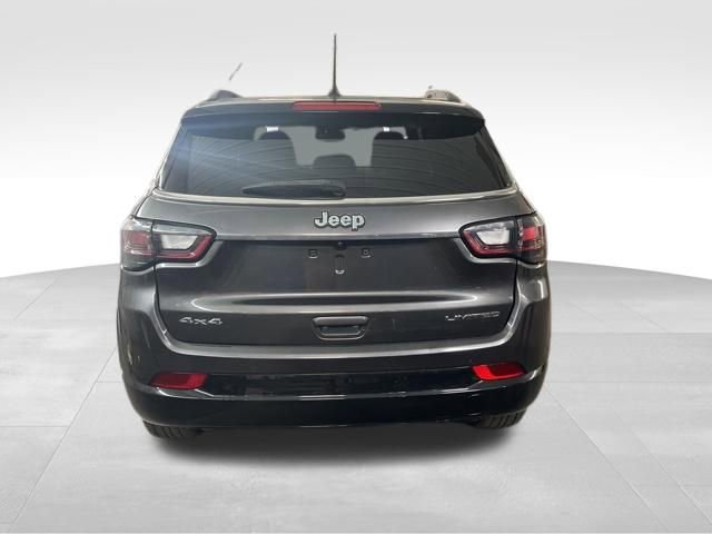 Used 2023 Jeep Compass Limited w/ Elite Group AWD/4WD image 6