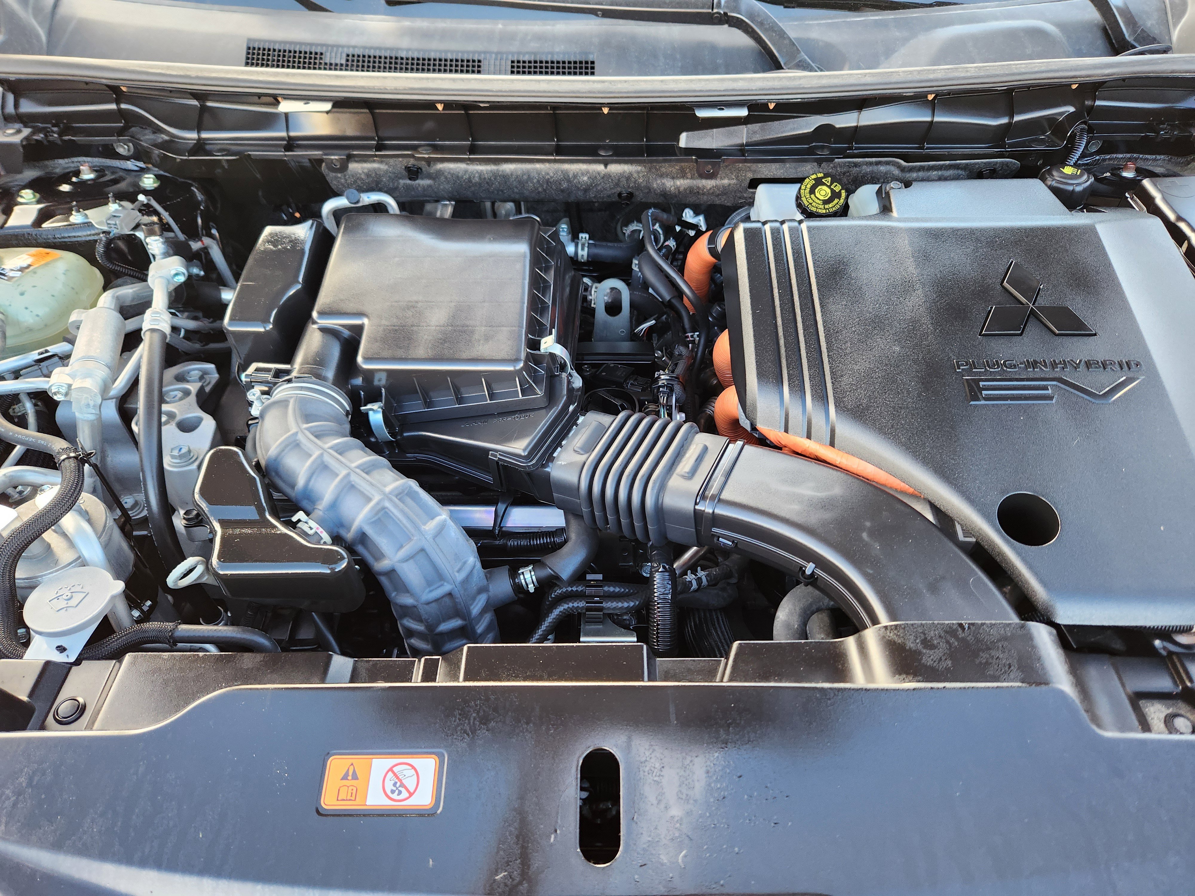 Used 2023 Mitsubishi Outlander SE image 21