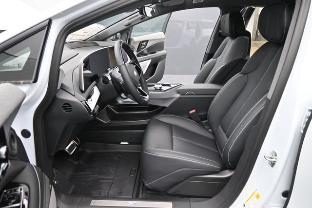 New 2026 Cadillac Optiq Sport 1 w/ LPO, Floor Liner Package AWD/4WD image 10