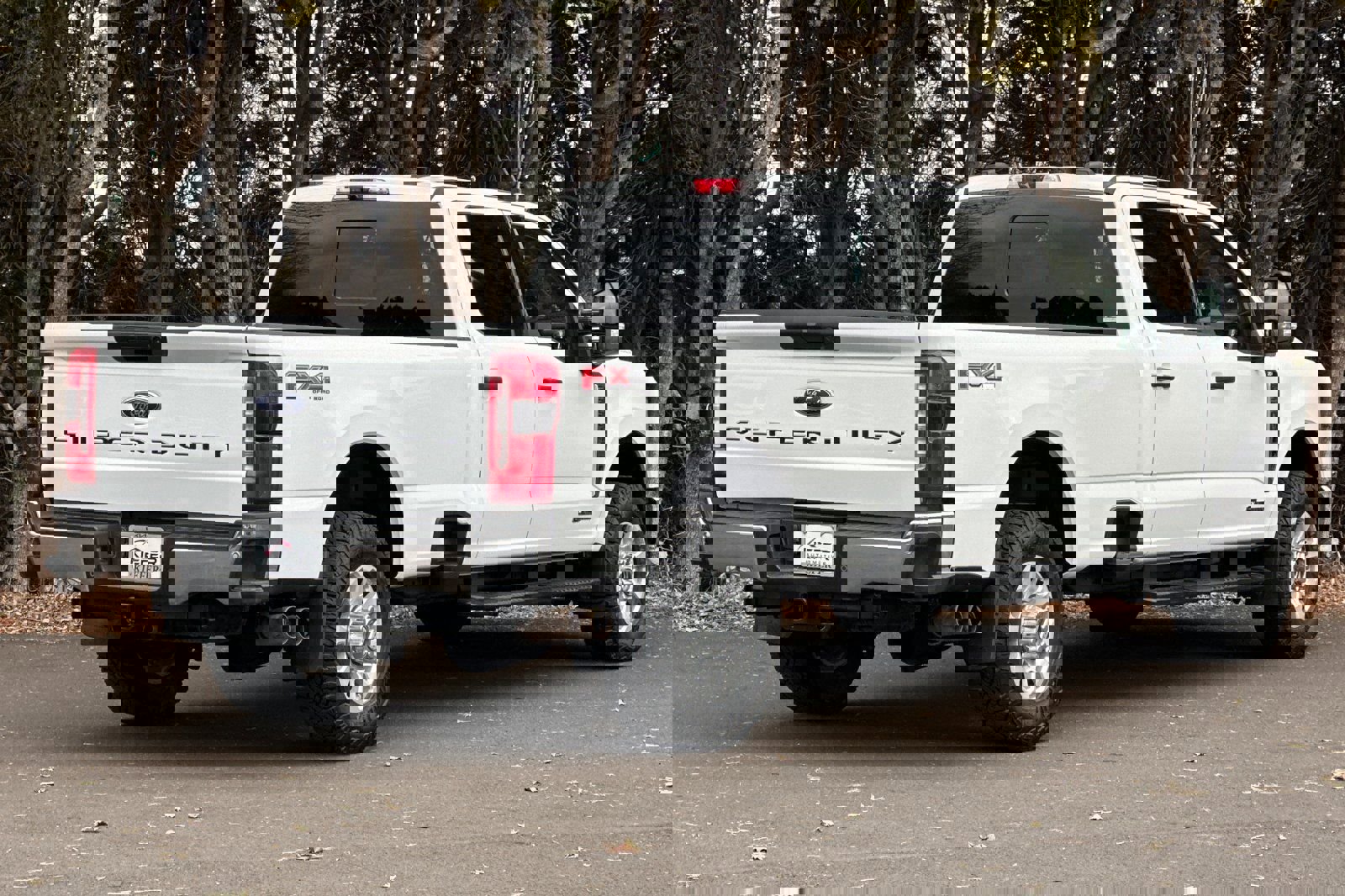 Used 2023 Ford F350 XLT w/ 360-Degree Camera Package image 4