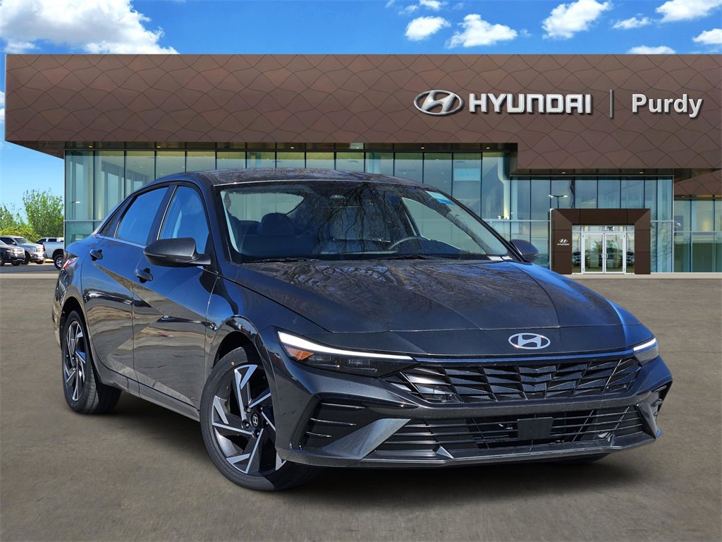 New 2025 Hyundai Elantra Limited image 1