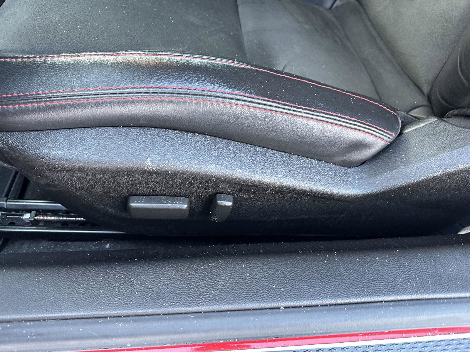 Used 2012 Chevrolet Camaro ZL1 image 25