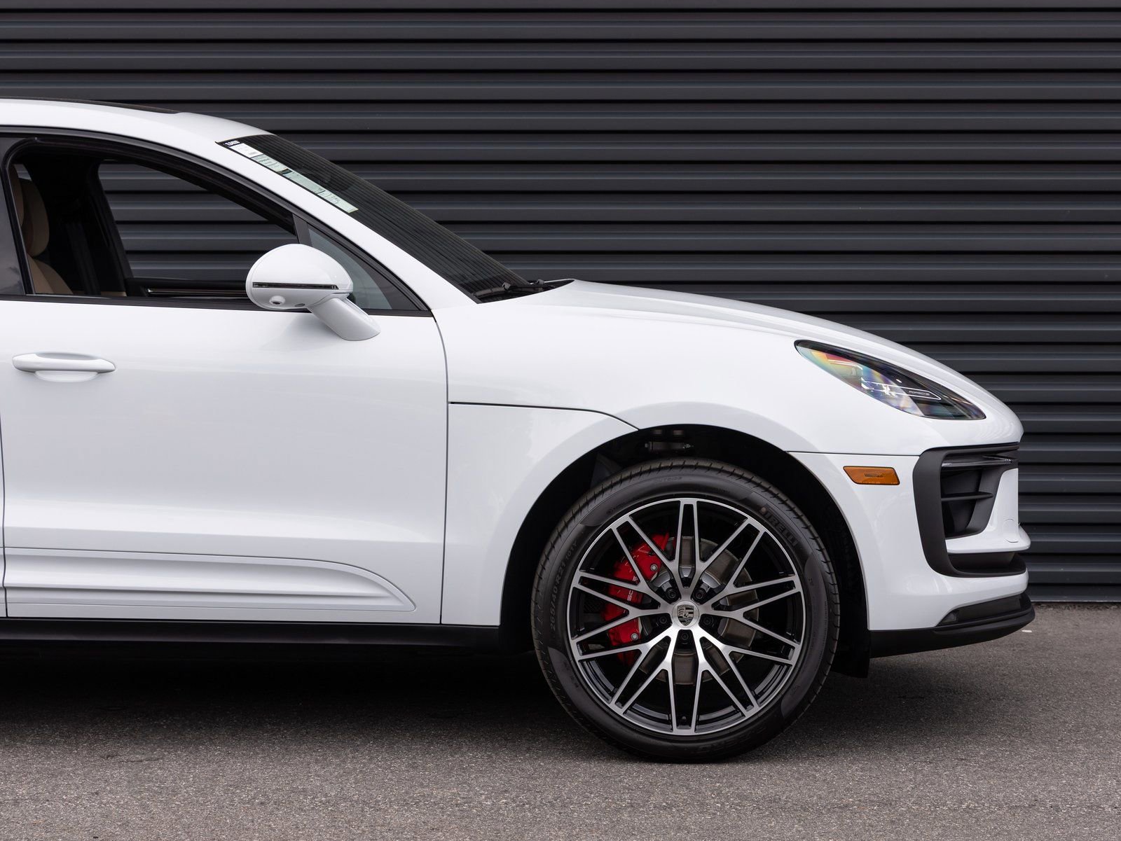 Certified 2026 Porsche Macan S image 9