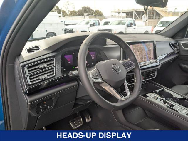Used 2025 Volkswagen Atlas Cross Sport SEL R-Line AWD/4WD image 9