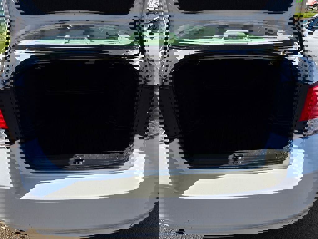 Used 2013 Subaru Legacy 2.5i Limited image 24