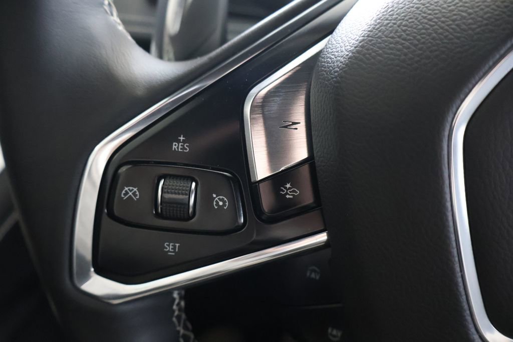 Used 2024 Chevrolet Corvette Stingray Preferred Cpe w/ 2LT image 34