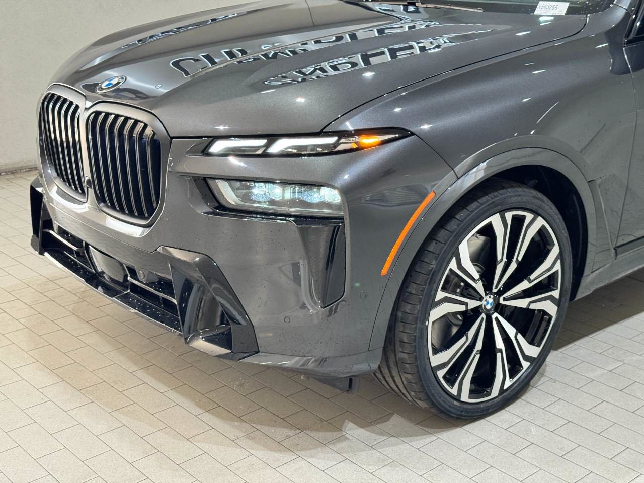 Used 2026 BMW X5 xDrive50e AWD/4WD image 2