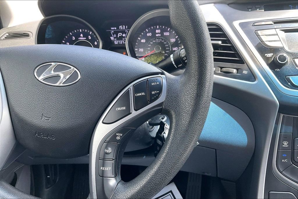 Used 2015 Hyundai Elantra SE FWD image 22