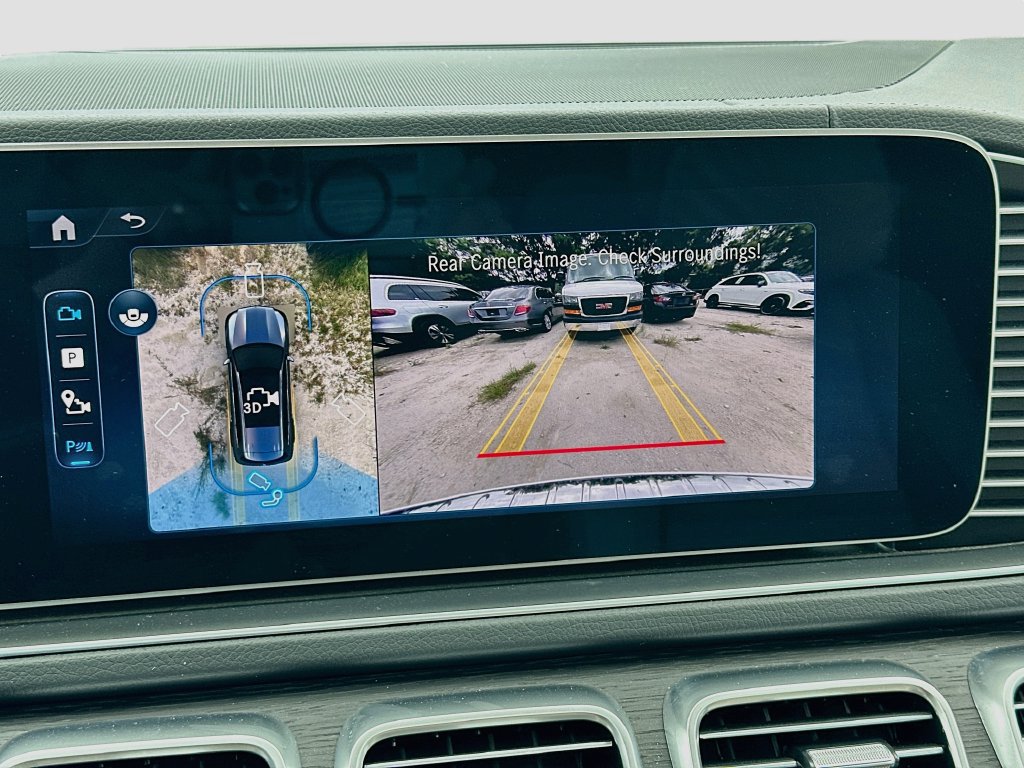 Certified 2026 Mercedes-Benz GLS 580 4MATIC image 14
