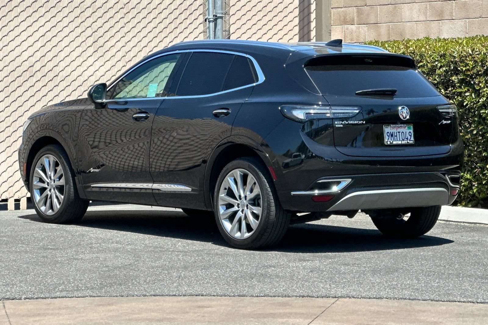 Certified 2023 Buick Envision Avenir AWD/4WD image 6