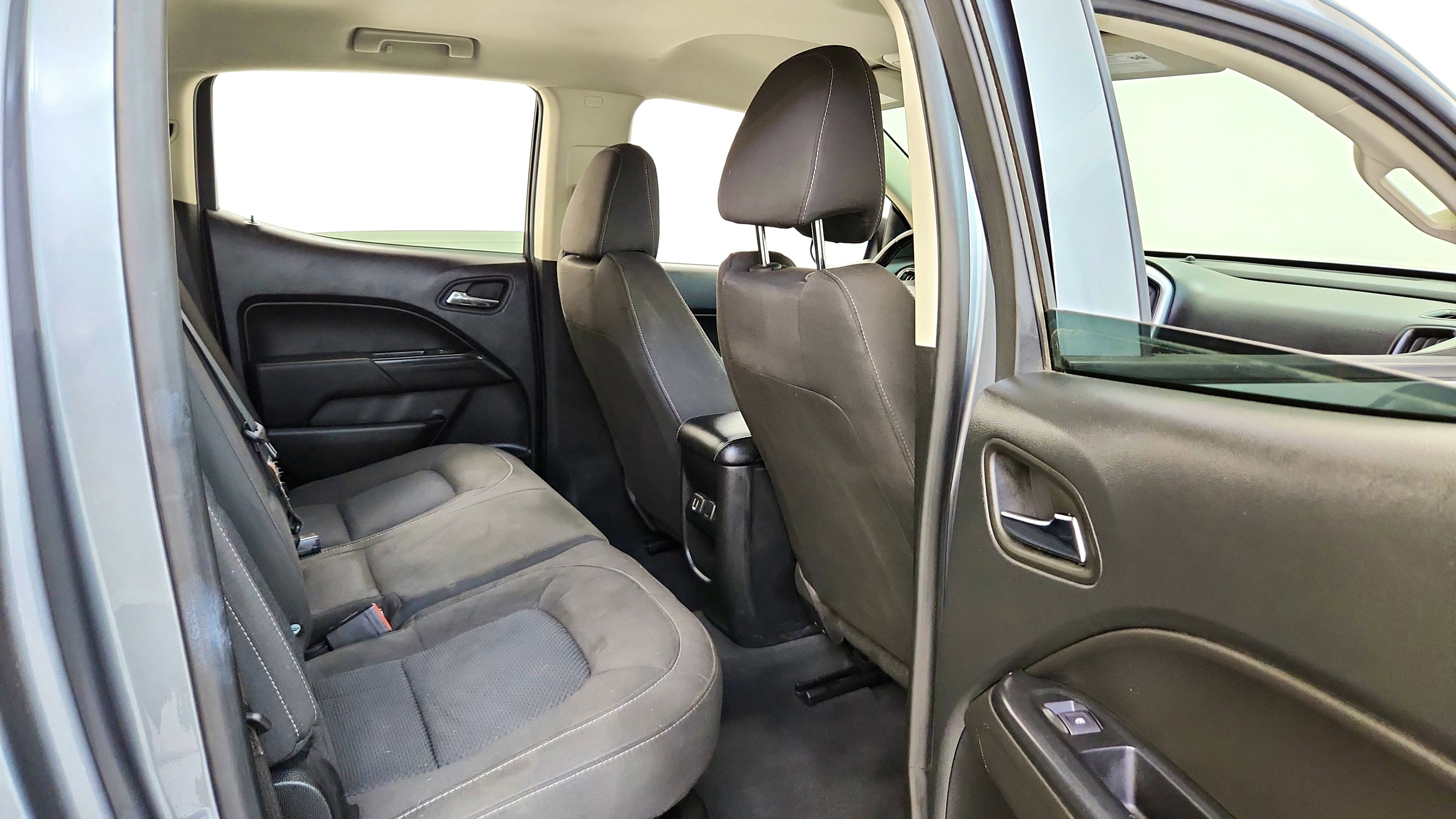 Used 2022 Chevrolet Colorado LT w/ LT Convenience Package AWD/4WD image 27