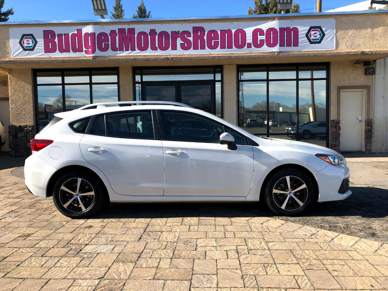 Used 2022 Subaru Impreza 2.0i Premium image 1