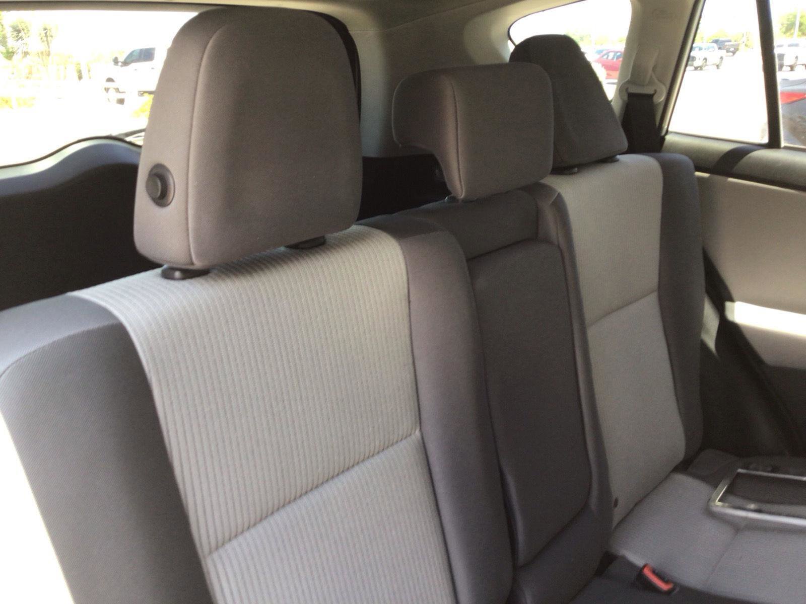 Used 2014 Toyota RAV4 LE FWD image 20
