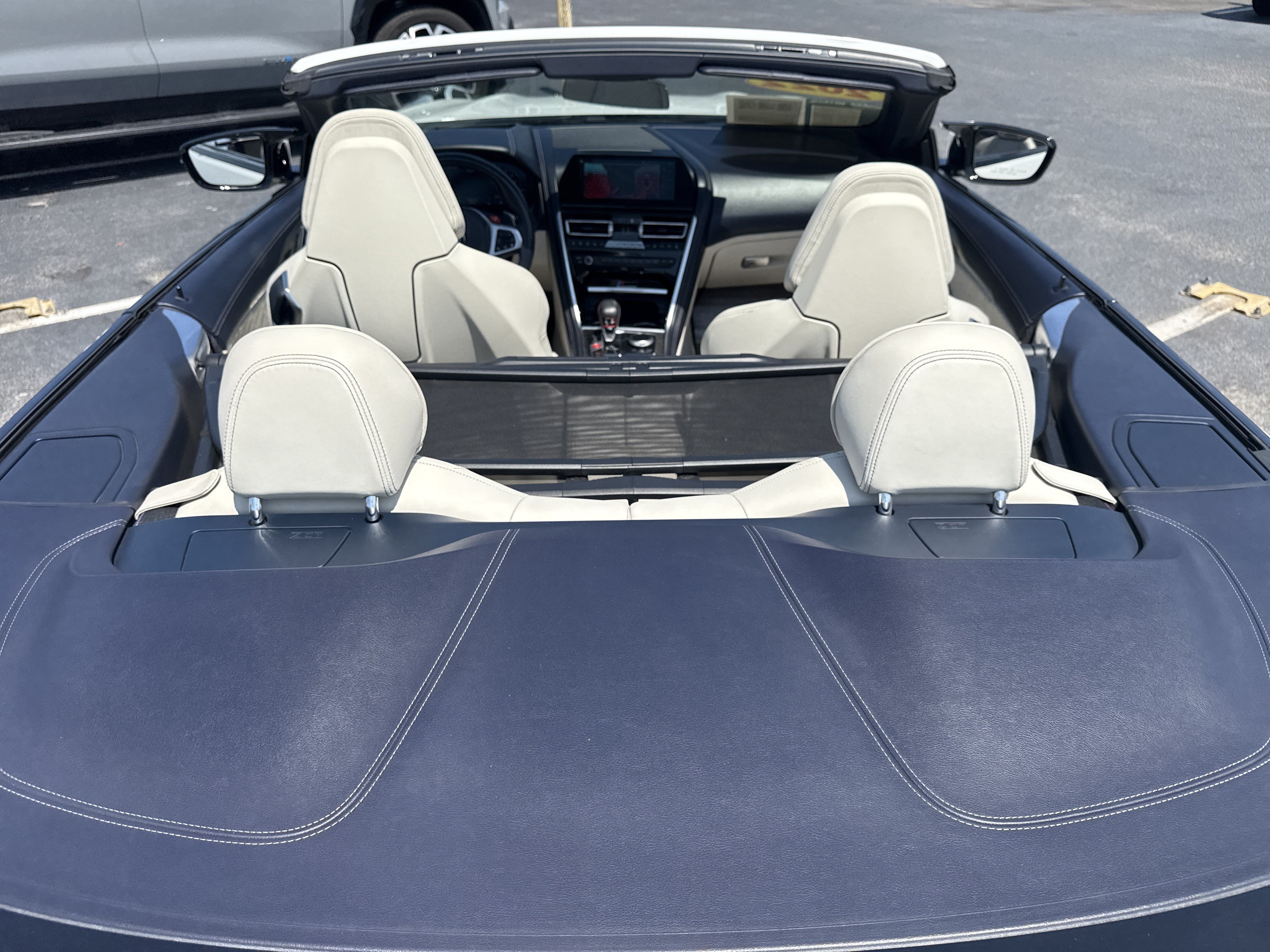 Used 2022 BMW M8 Competition AWD/4WD image 38