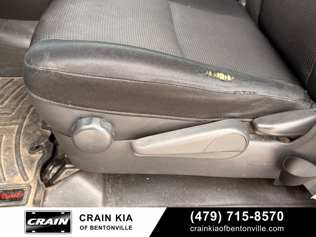 Used 2010 Toyota FJ Cruiser 4WD image 11