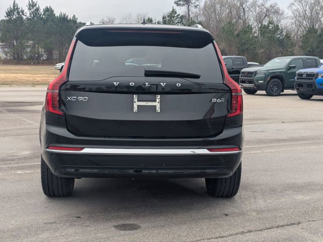 Used 2025 Volvo XC90 B6 Plus image 4