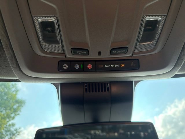 Used 2025 Chevrolet Silverado 1500 W/T w/ WT Value Package AWD/4WD image 27