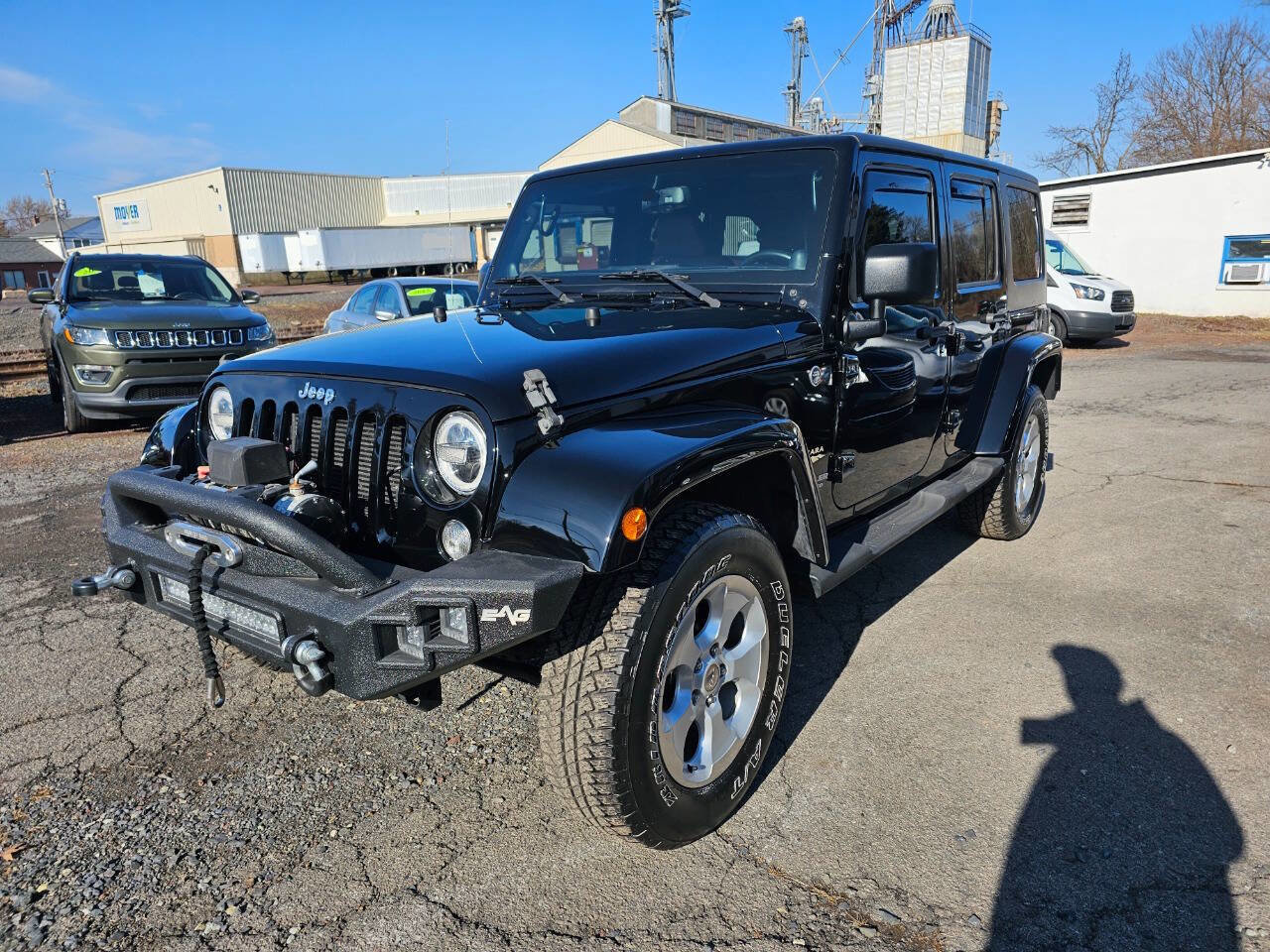 Used 2014 Jeep Wrangler Unlimited Sahara w/ Dual Top Group image 3