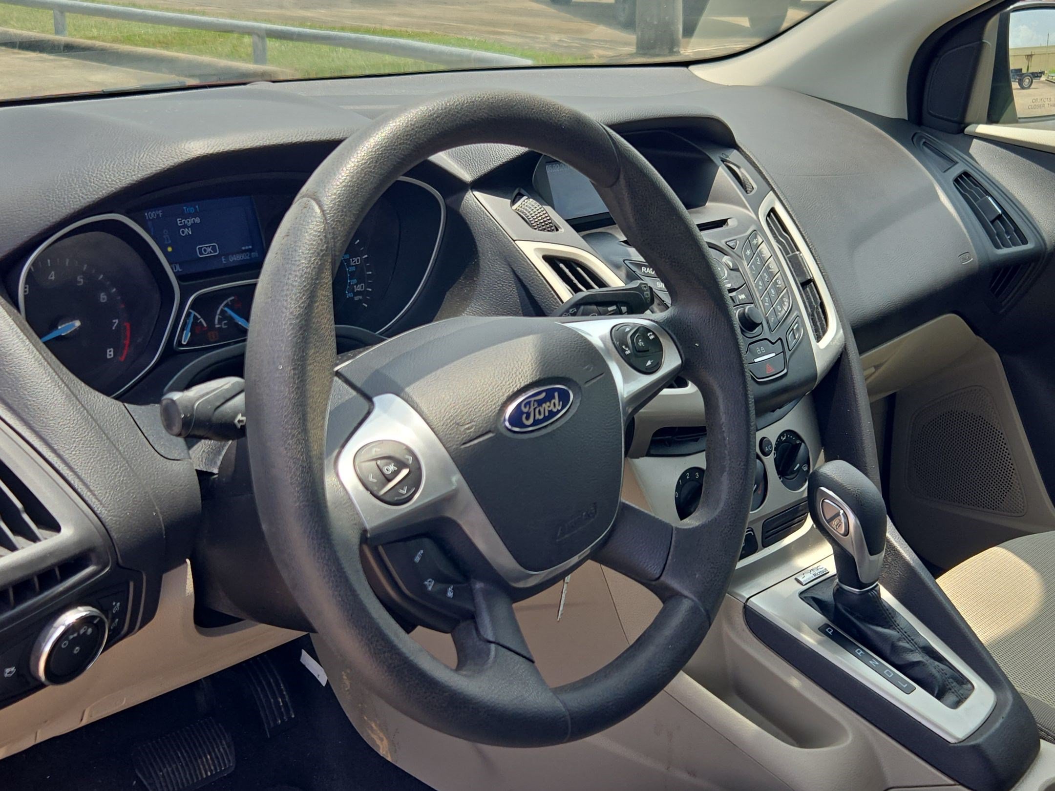Used 2014 Ford Focus SE FWD image 14