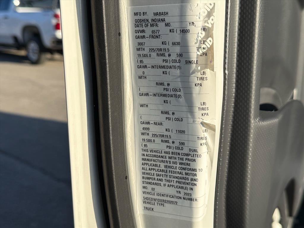 Used 2024 Chevrolet Low Cab Forward RWD image 44