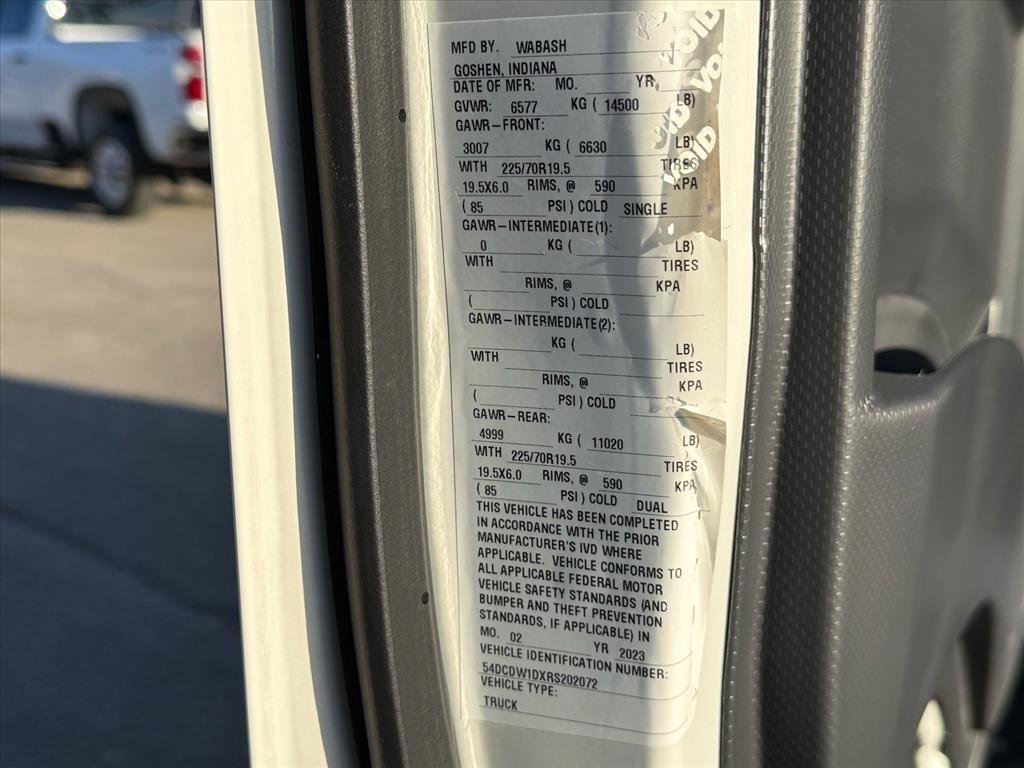 Used 2024 Chevrolet Low Cab Forward RWD image 44
