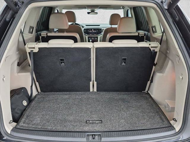 Used 2019 Volkswagen Atlas SEL R-Line FWD image 6