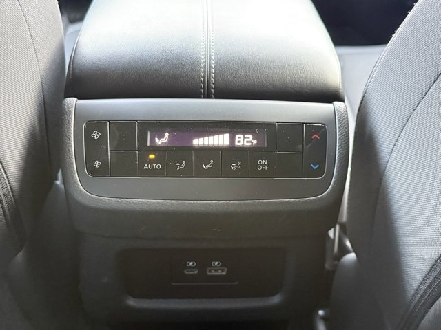 Certified 2024 Nissan Pathfinder SV image 21