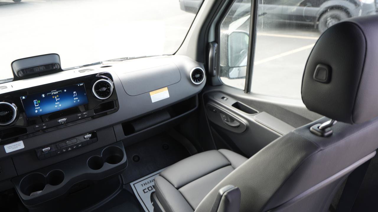 New 2026 Mercedes-Benz Sprinter 2500 image 14