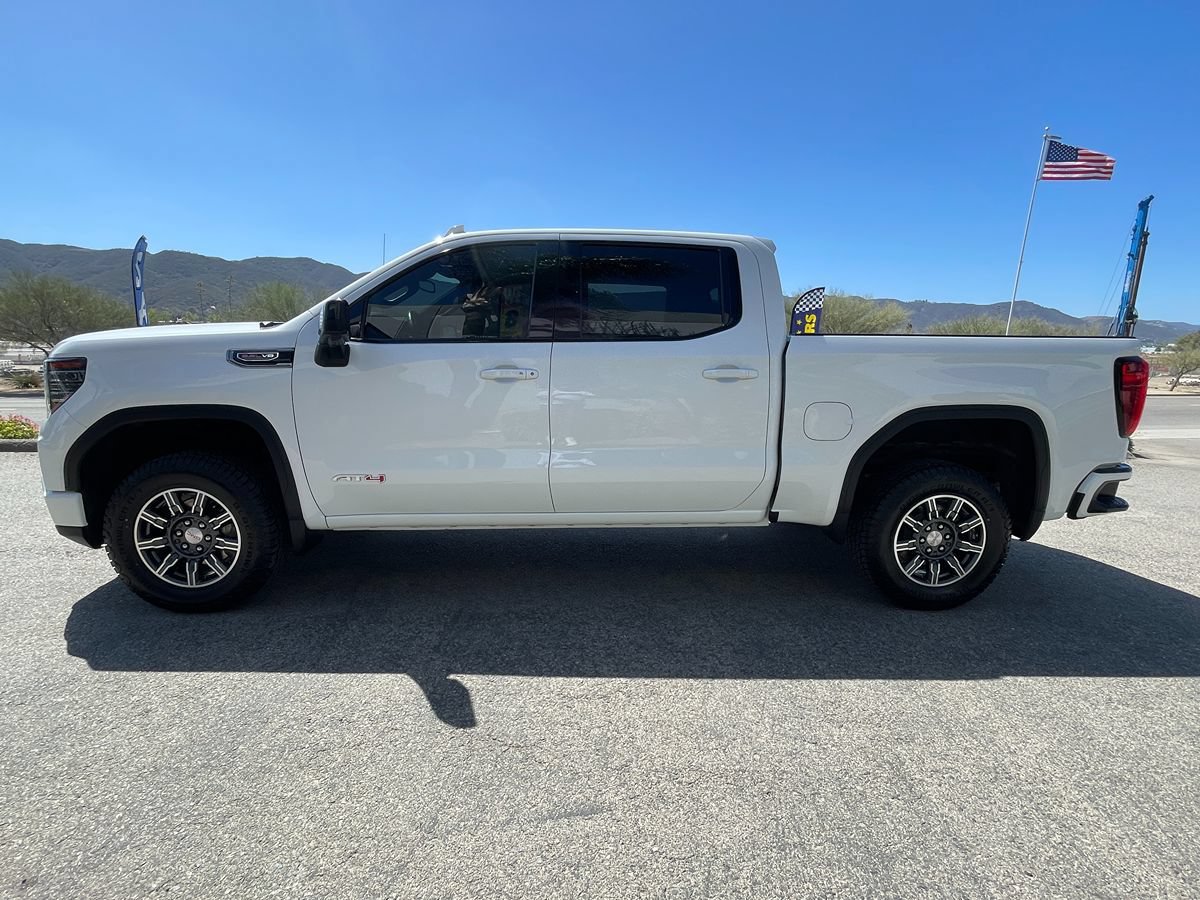 Used 2025 GMC Sierra 1500 AT4 AWD/4WD image 8