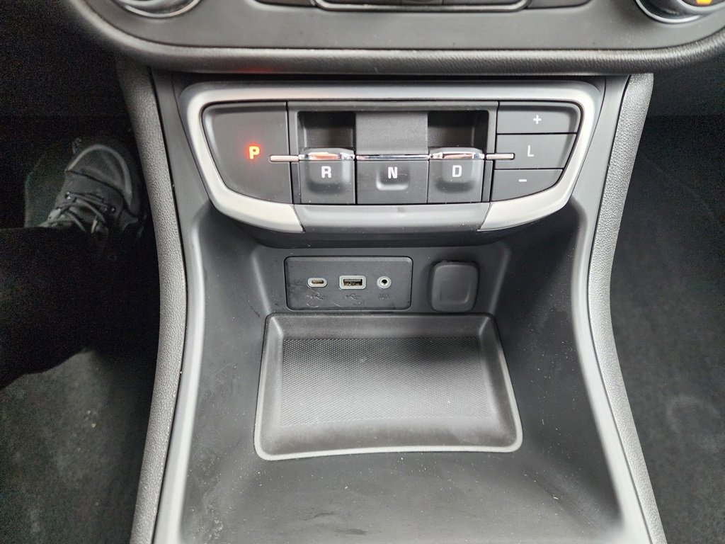 Certified 2023 GMC Terrain SLE w/ Driver Convenience Package image 38