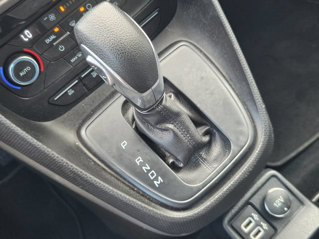 Used 2019 Ford Transit Connect XLT FWD image 18
