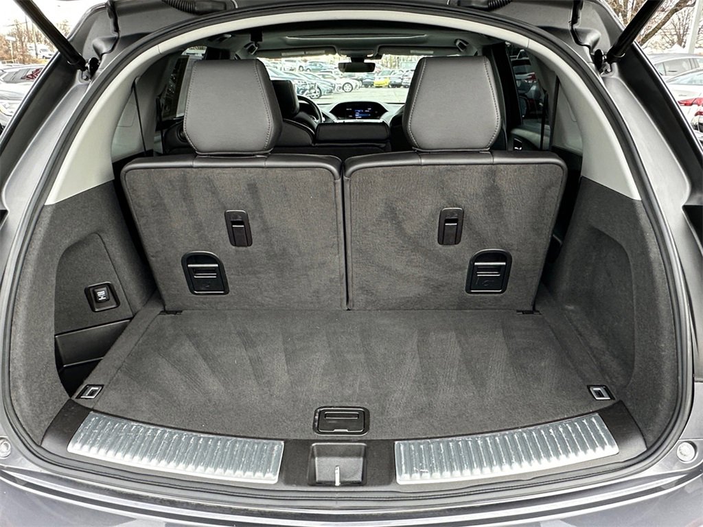 Used 2018 Acura MDX SH-AWD image 25