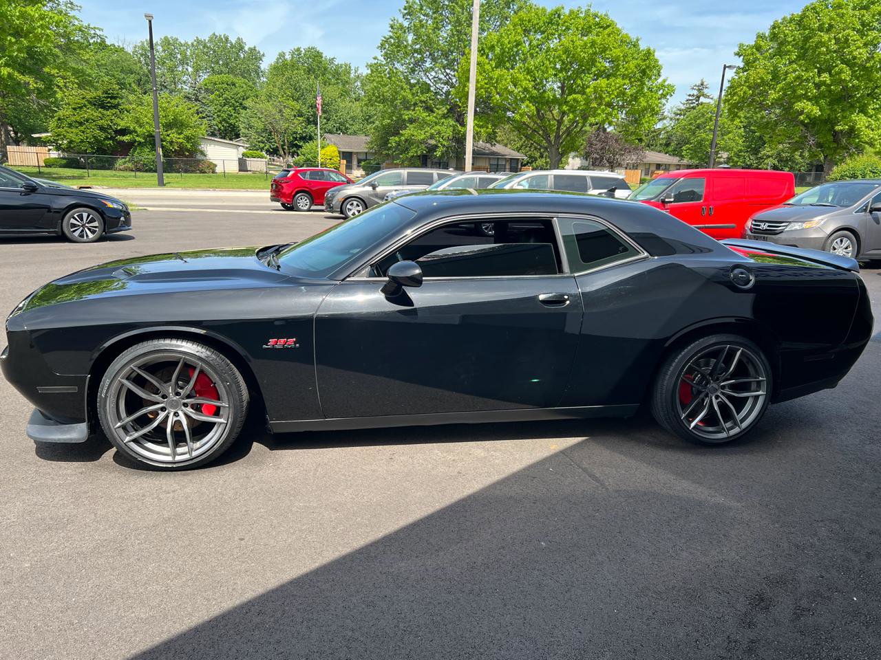 Used 2020 Dodge Challenger R/T w/ Blacktop Package RWD image 15