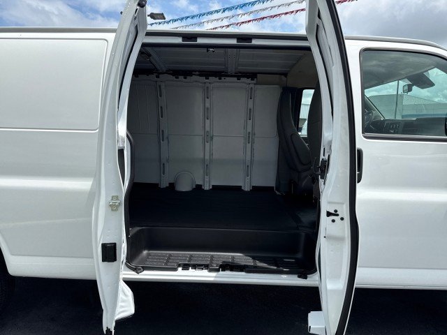 New 2025 Chevrolet Express 2500 WT w/ Enhanced Convenience Package image 12