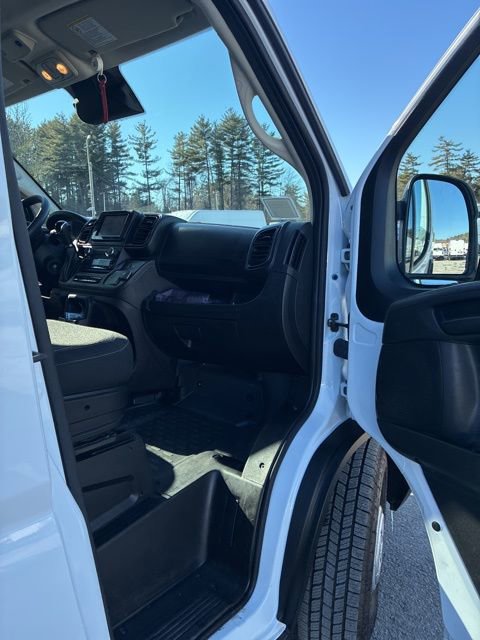 Used 2023 RAM ProMaster 2500 image 13