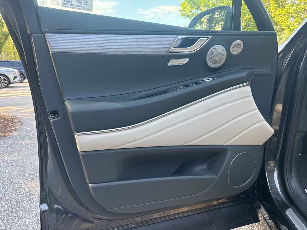 New 2026 Genesis GV80 2.5T Prestige image 11