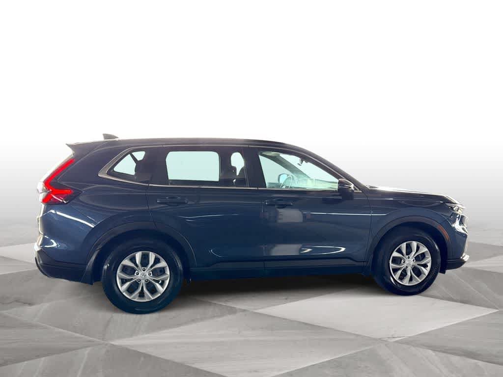 Used 2025 Honda CR-V LX image 9
