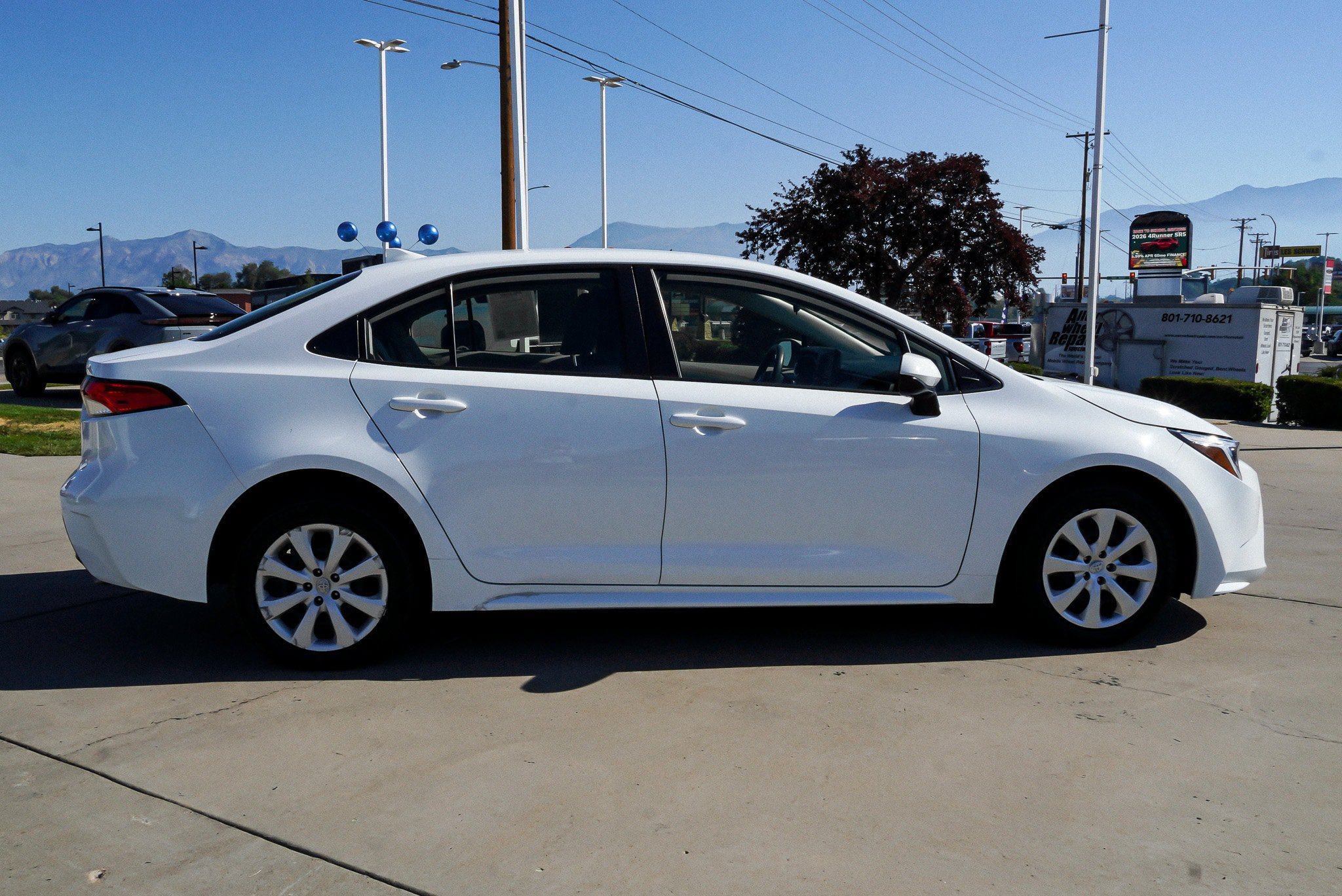 Certified 2024 Toyota Corolla LE FWD image 9