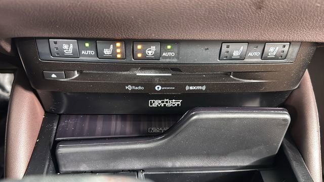 Used 2021 Lexus ES 300h w/ Premium Package image 25