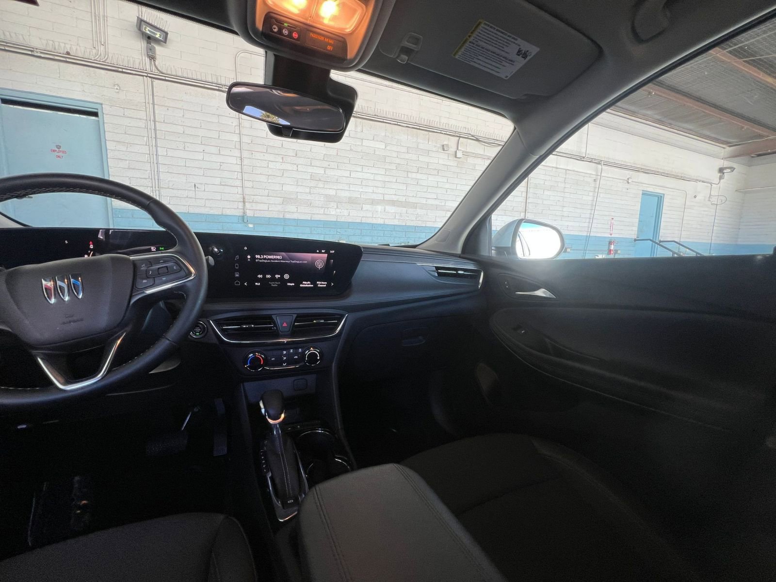 Used 2025 Buick Encore GX Preferred image 35