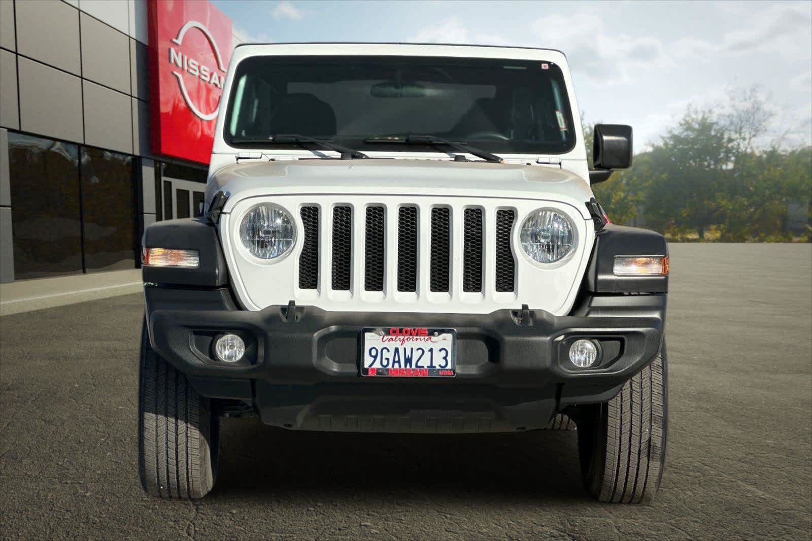 Used 2023 Jeep Wrangler Sport AWD/4WD image 10