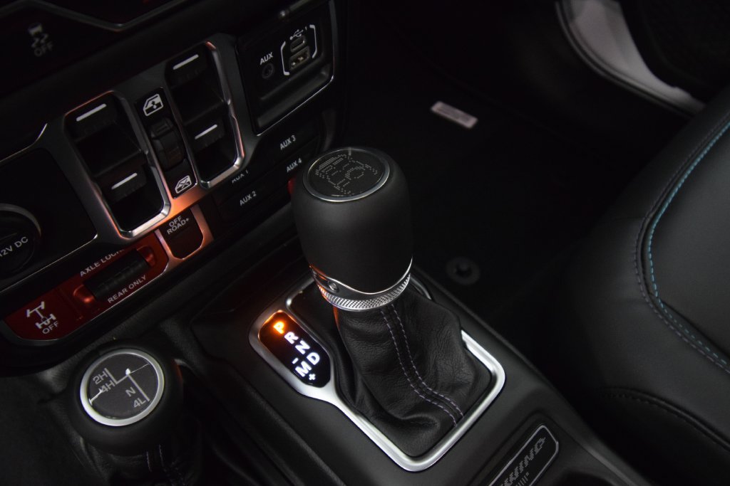 New 2026 Jeep Gladiator Sport AWD/4WD image 31