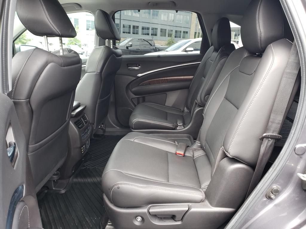 Used 2020 Acura MDX w/ Technology & Entertainment AWD/4WD image 33
