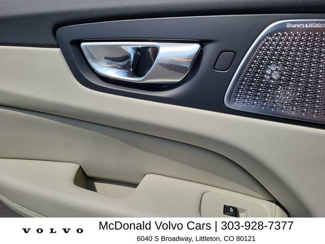 New 2026 Volvo XC60 T8 Ultra w/ Protection Package Premier AWD/4WD image 15