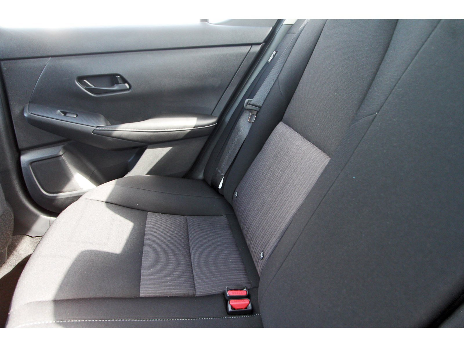 Used 2024 Nissan Sentra SV w/ All-Weather Package FWD image 15