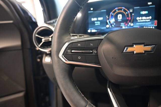 Used 2026 Chevrolet Equinox LT w/ Convenience Package II FWD image 22
