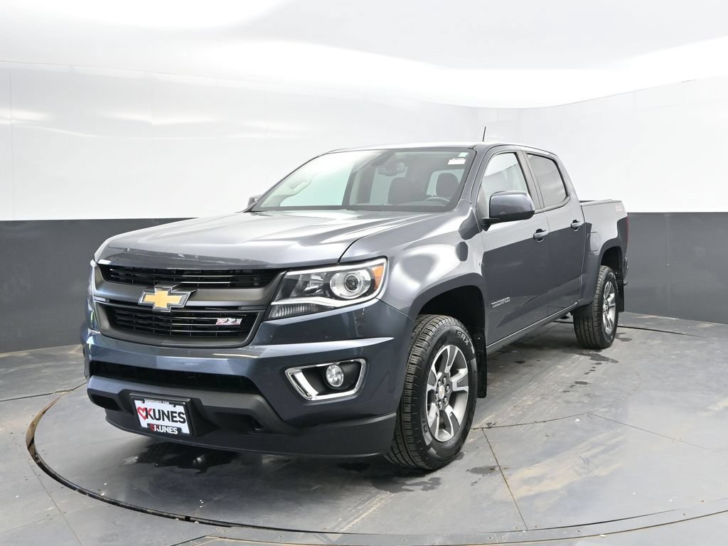 Used 2017 Chevrolet Colorado Z71 AWD/4WD image 5