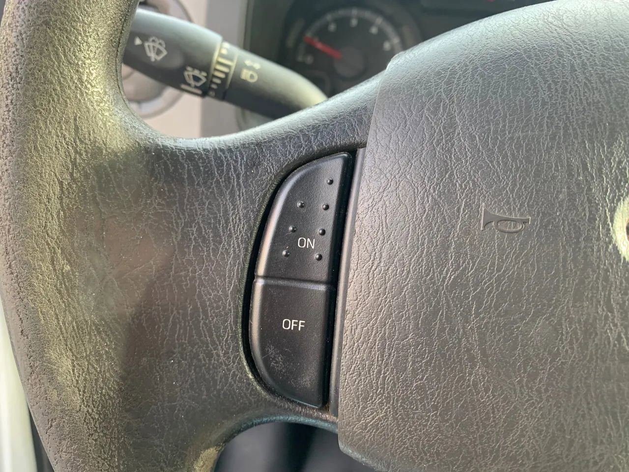 Used 2014 Ford E-350 and Econoline 350 Super Duty RWD image 15